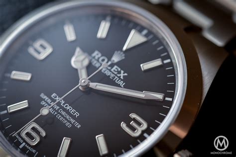 what are rolex hands made of